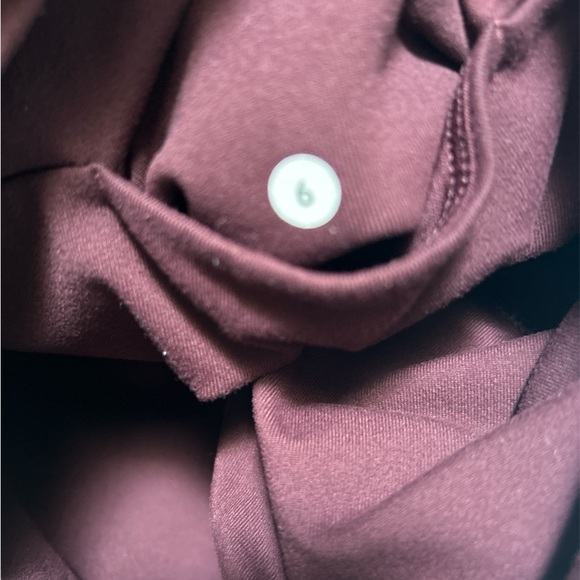 Lululemon Rare Stirrup Leggings - Picture 7 of 7